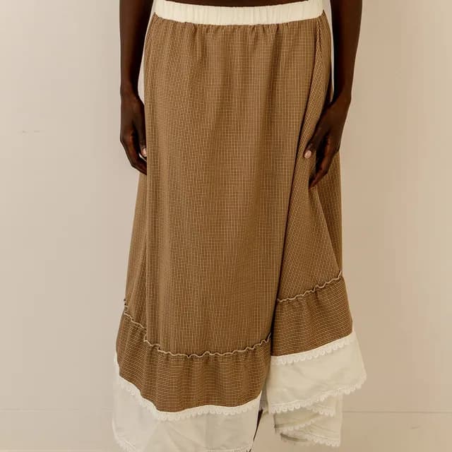BS15, check circle skirt