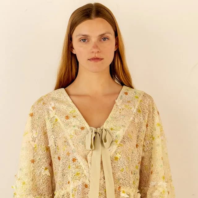 BS16B, butterfly top