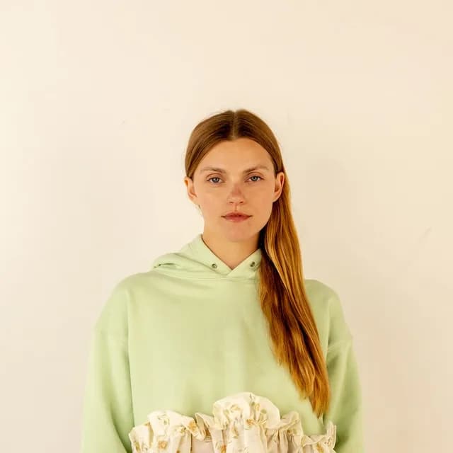 BS5, ruffle hoodie