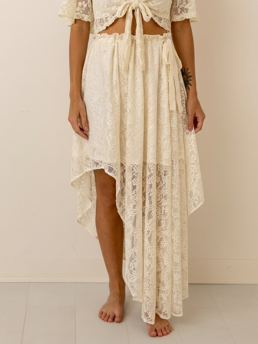 the angled lace skirt